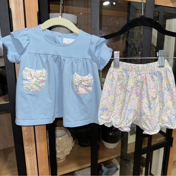 Oaks Apparel spring florals set ruffle top baby girl bloomers baby girl print - Picture 2 of 8